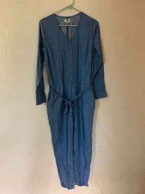 Old navy denim overall. Size Small